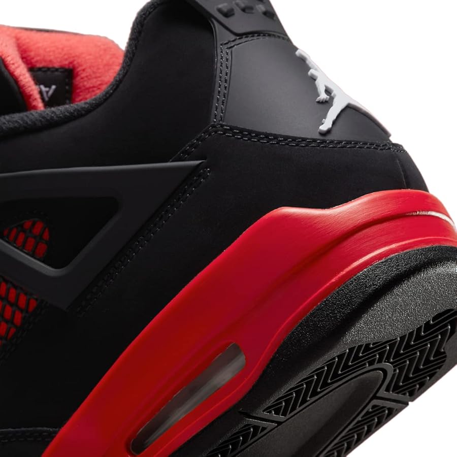 Nike Air Jordan 4 Retro